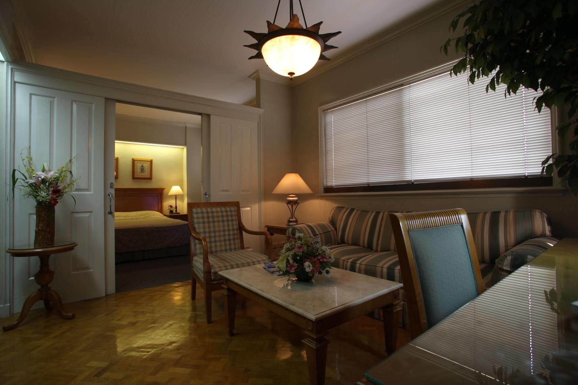 Sunny Bay Suites Manila Dış mekan fotoğraf