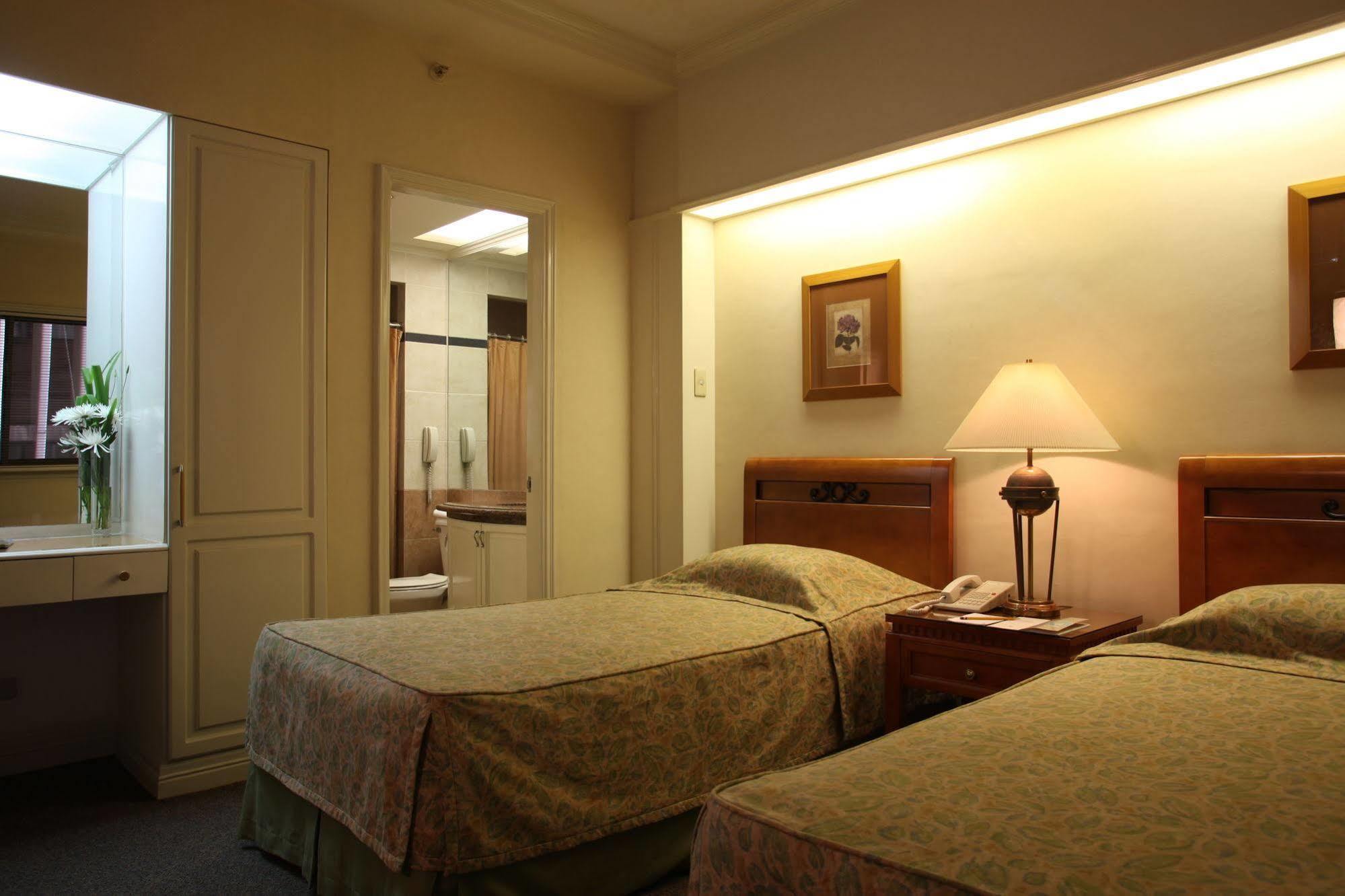 Sunny Bay Suites Manila Dış mekan fotoğraf